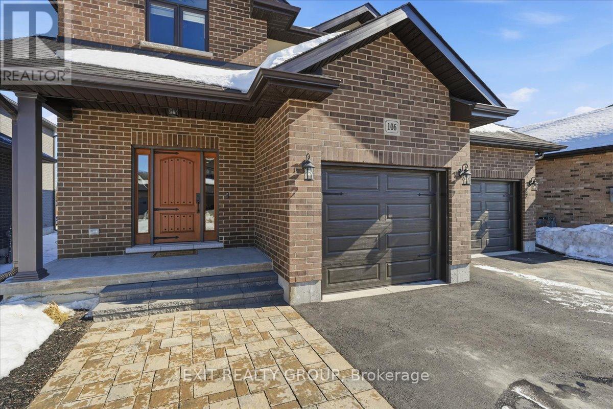 106 Ledgerock Court, Quinte West, Ontario  K8R 0A1 - Photo 2 - X12972618