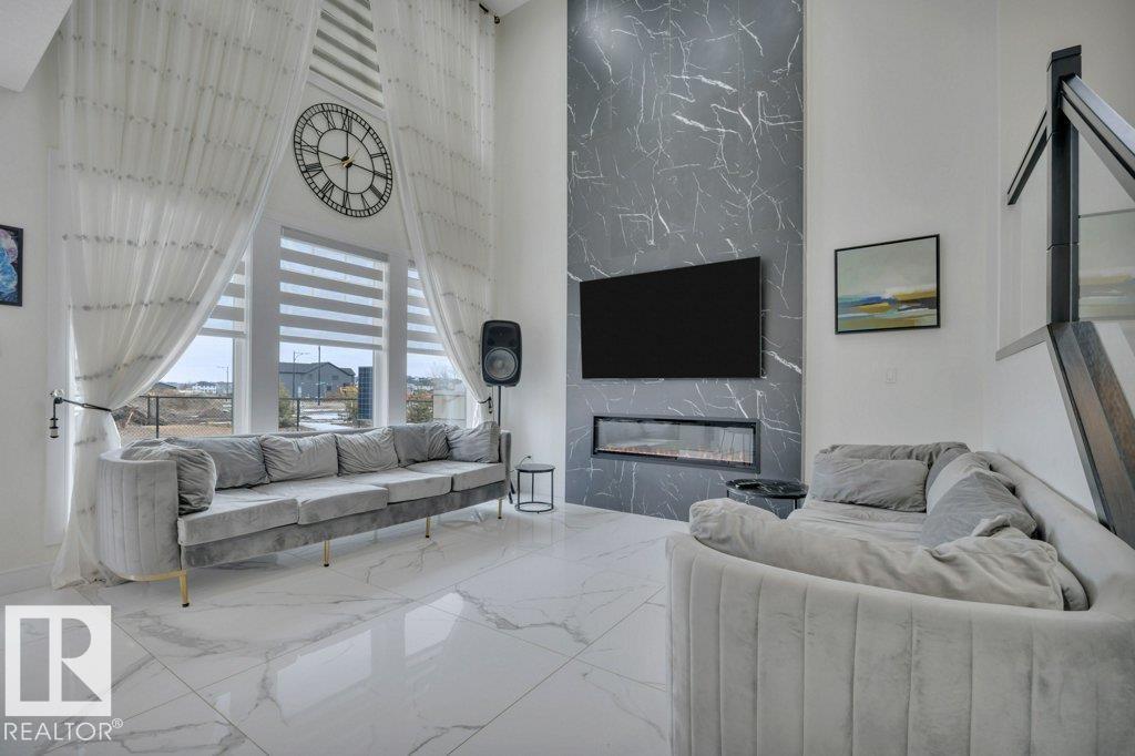 1232 Eaton Ln Nw, Edmonton, Alberta  T6M 1M9 - Photo 5 - E4479276