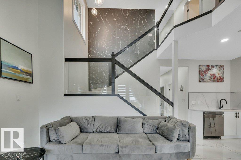 1232 Eaton Ln Nw, Edmonton, Alberta  T6M 1M9 - Photo 17 - E4479276