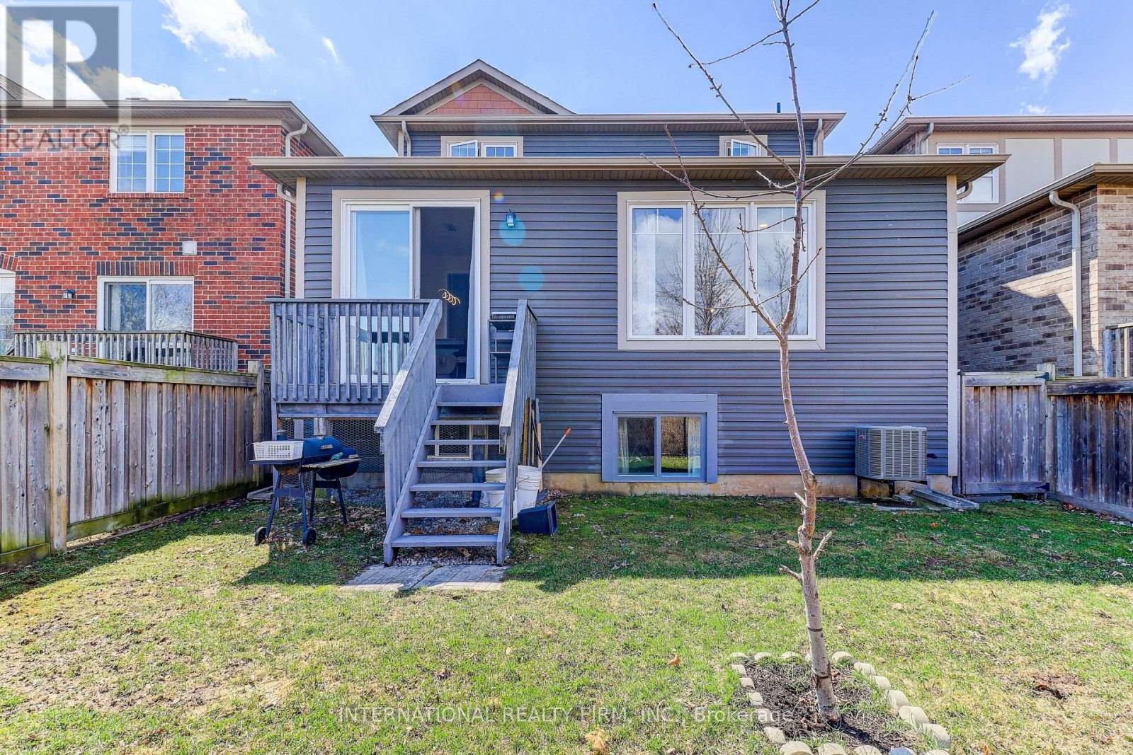 1011 Leger Way, Milton, Ontario  L9T 8B4 - Photo 25 - W12787858