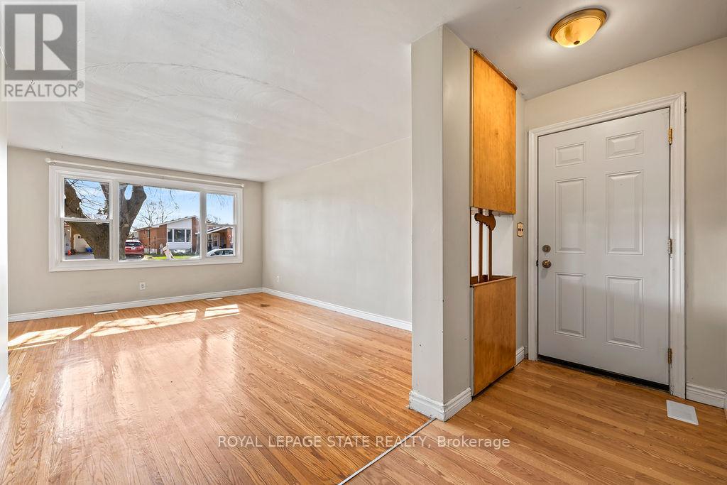 78 Cromwell Crescent, Hamilton, Ontario  L8G 2G2 - Photo 11 - X12720388