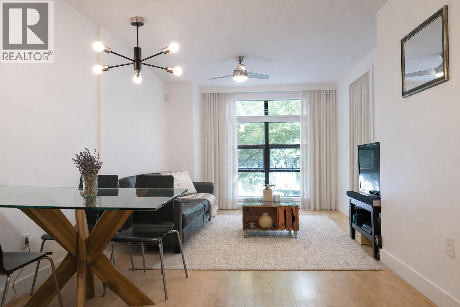 206 2137 W 10 Avenue, Vancouver, British Columbia  V6K 4W4 - Photo 1 - R3108424