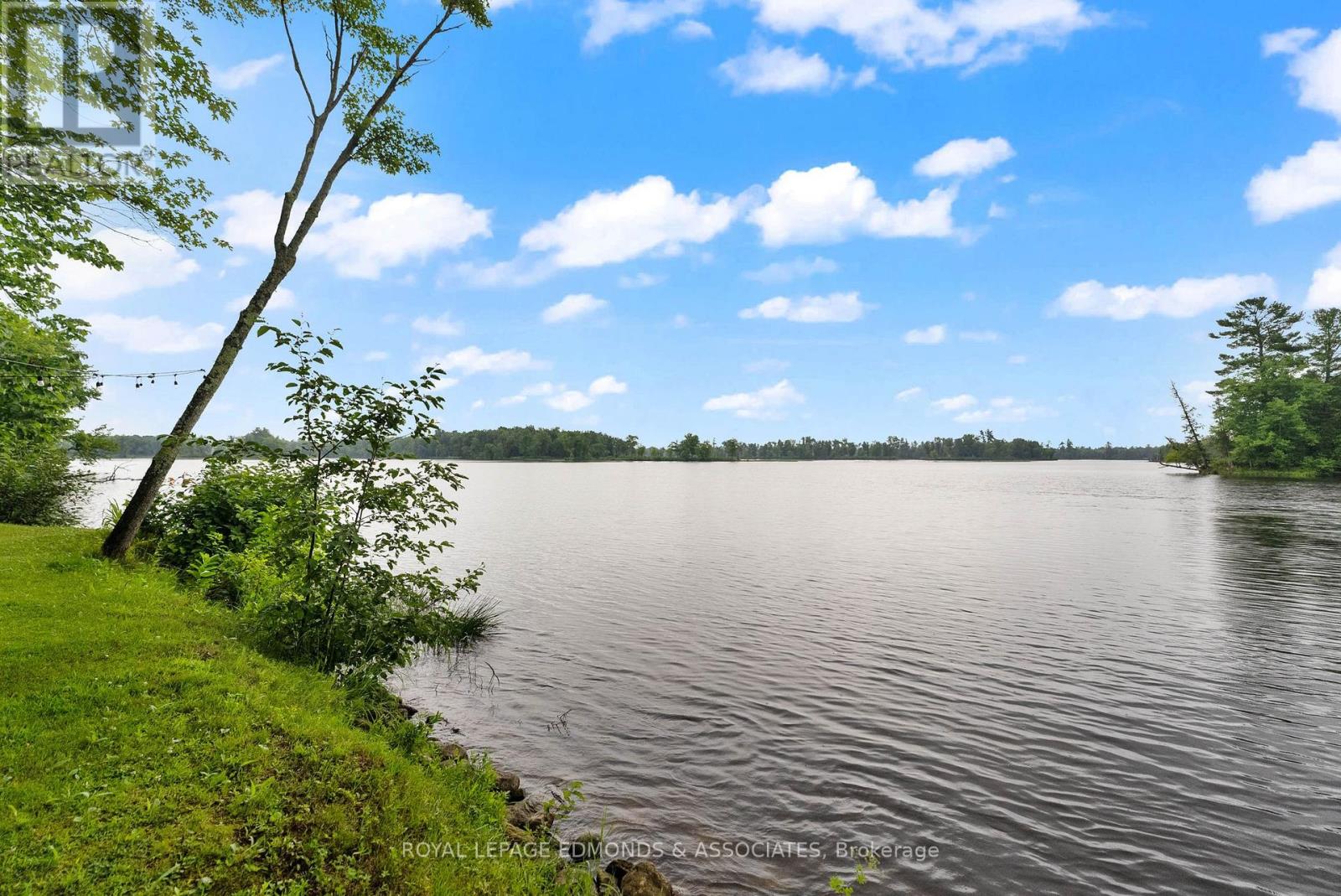 178 Purple Finch Trail, Whitewater Region, Ontario  K0J 1C0 - Photo 30 - X12972472