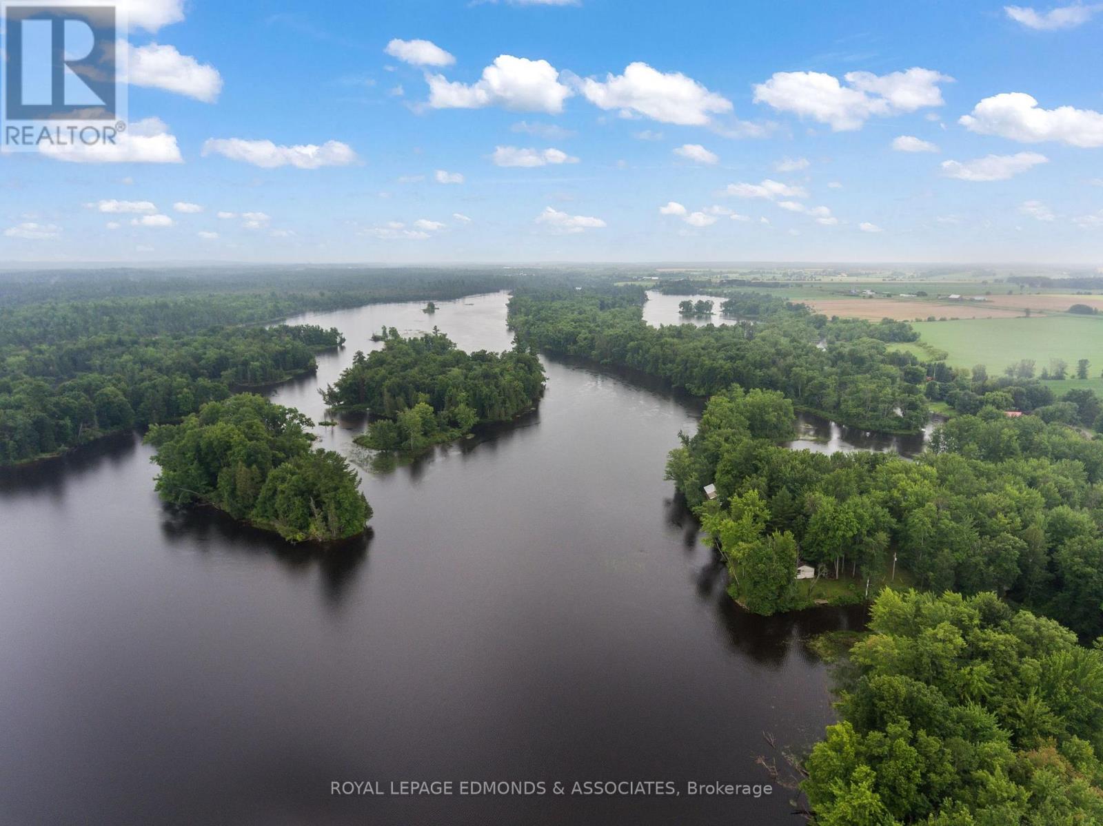 178 Purple Finch Trail, Whitewater Region, Ontario  K0J 1C0 - Photo 7 - X12972472