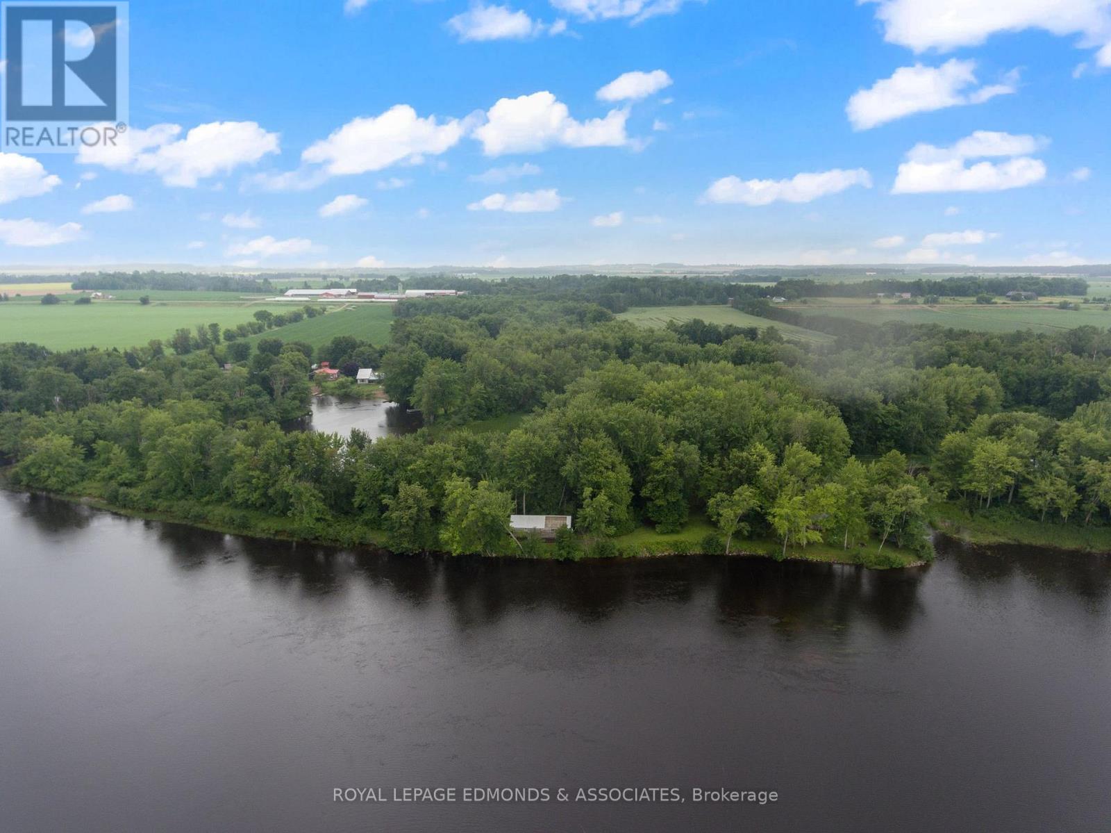 178 Purple Finch Trail, Whitewater Region, Ontario  K0J 1C0 - Photo 9 - X12972472
