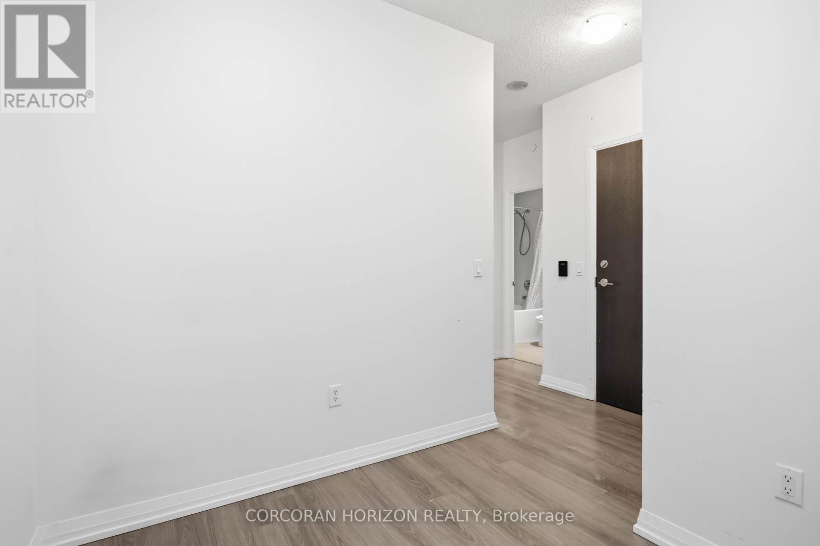 1307 - 55 Ann O'reilly Road, Toronto, Ontario  M2J 0E1 - Photo 3 - C12972388