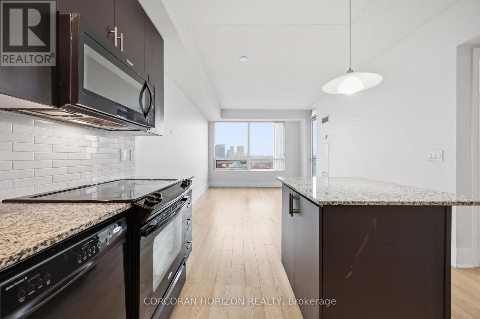 1206 - 181 Wynford Drive, Toronto, Ontario  M3C 0C6 - Photo 12 - C12972402