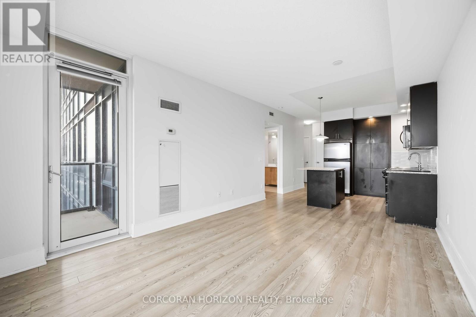 1206 - 181 Wynford Drive, Toronto, Ontario  M3C 0C6 - Photo 19 - C12972402