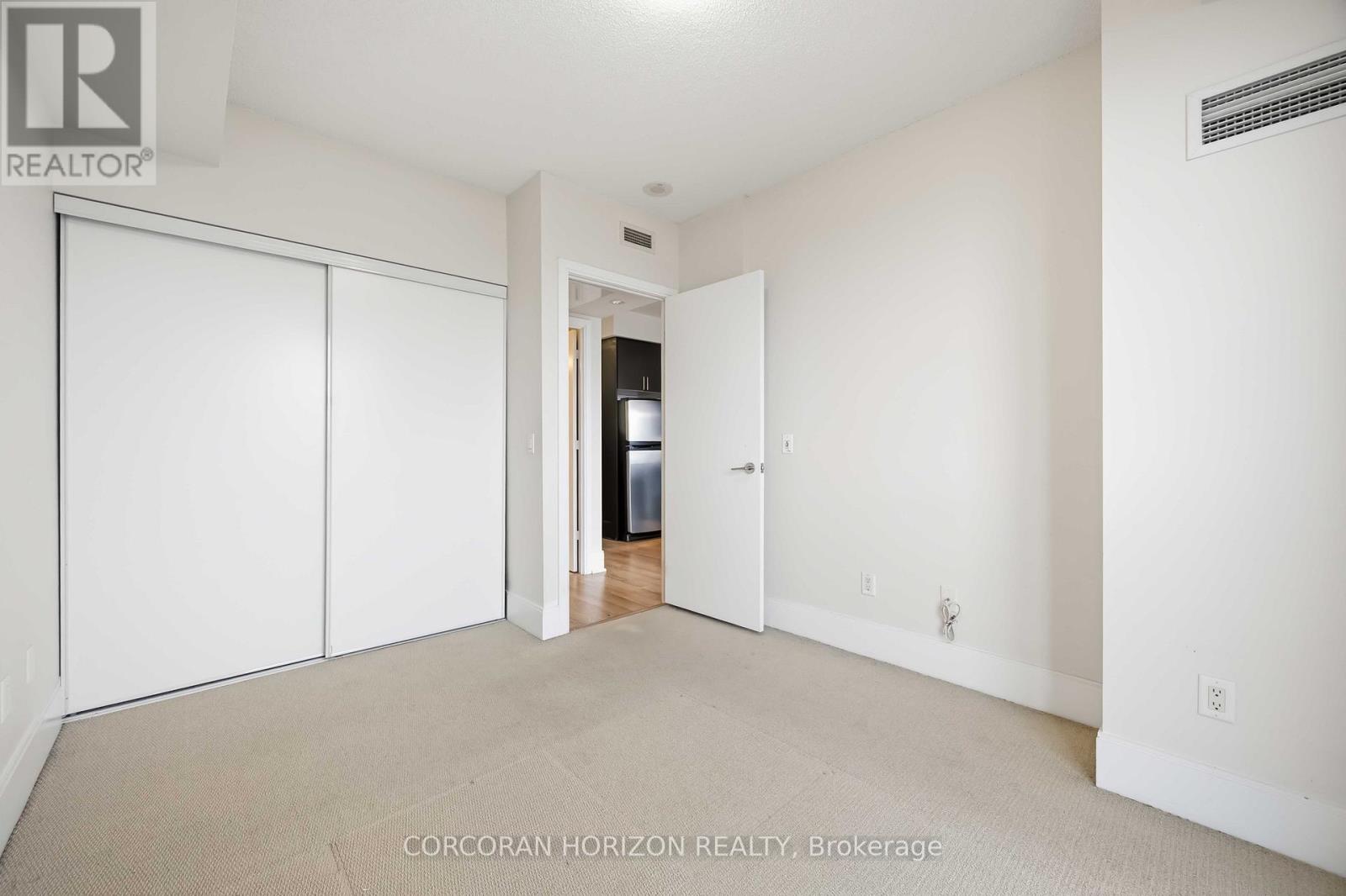 1206 - 181 Wynford Drive, Toronto, Ontario  M3C 0C6 - Photo 23 - C12972402