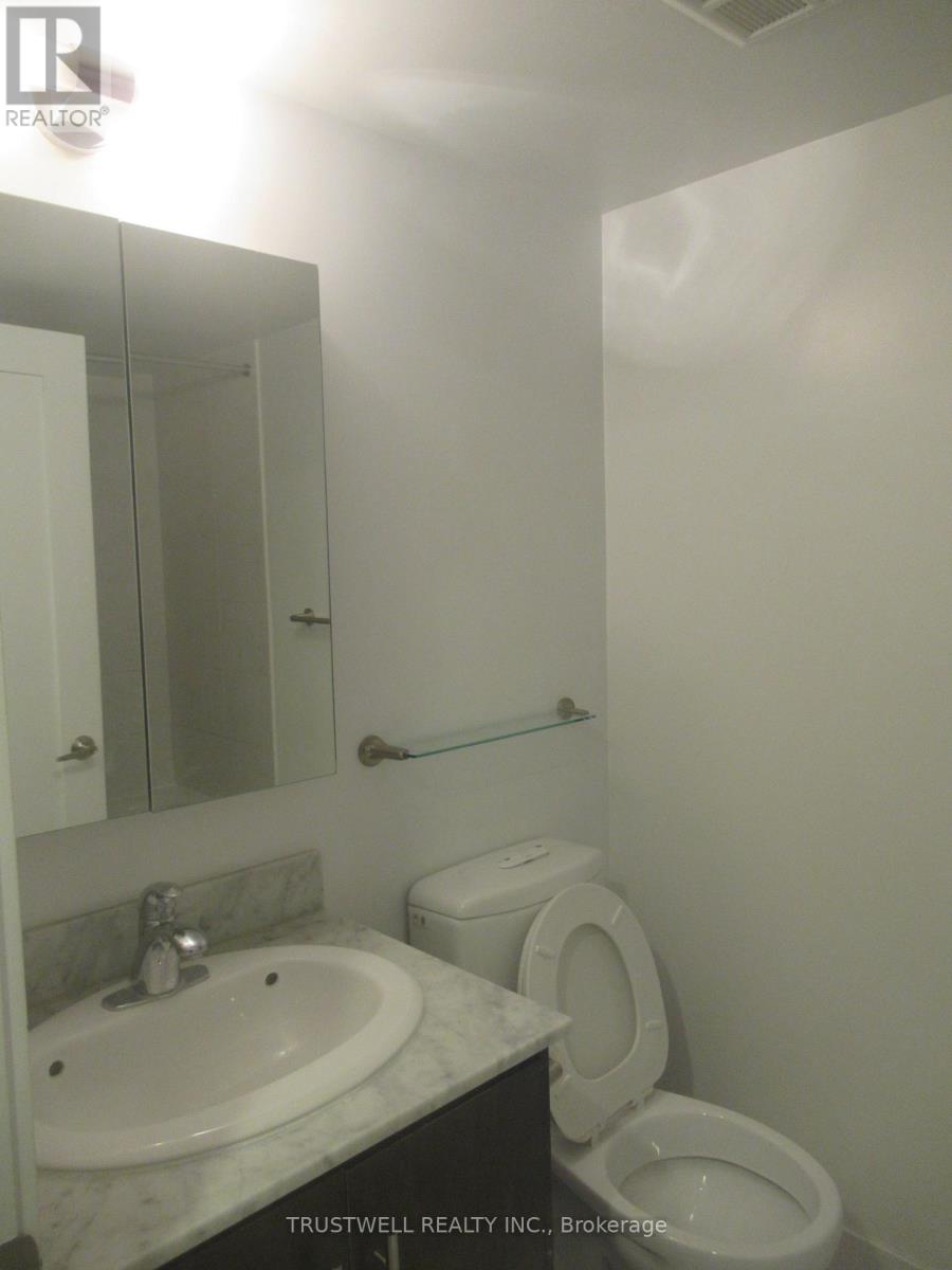 1409 - 20 Blue Jays Way, Toronto, Ontario  M5V 3W6 - Photo 10 - C12972416