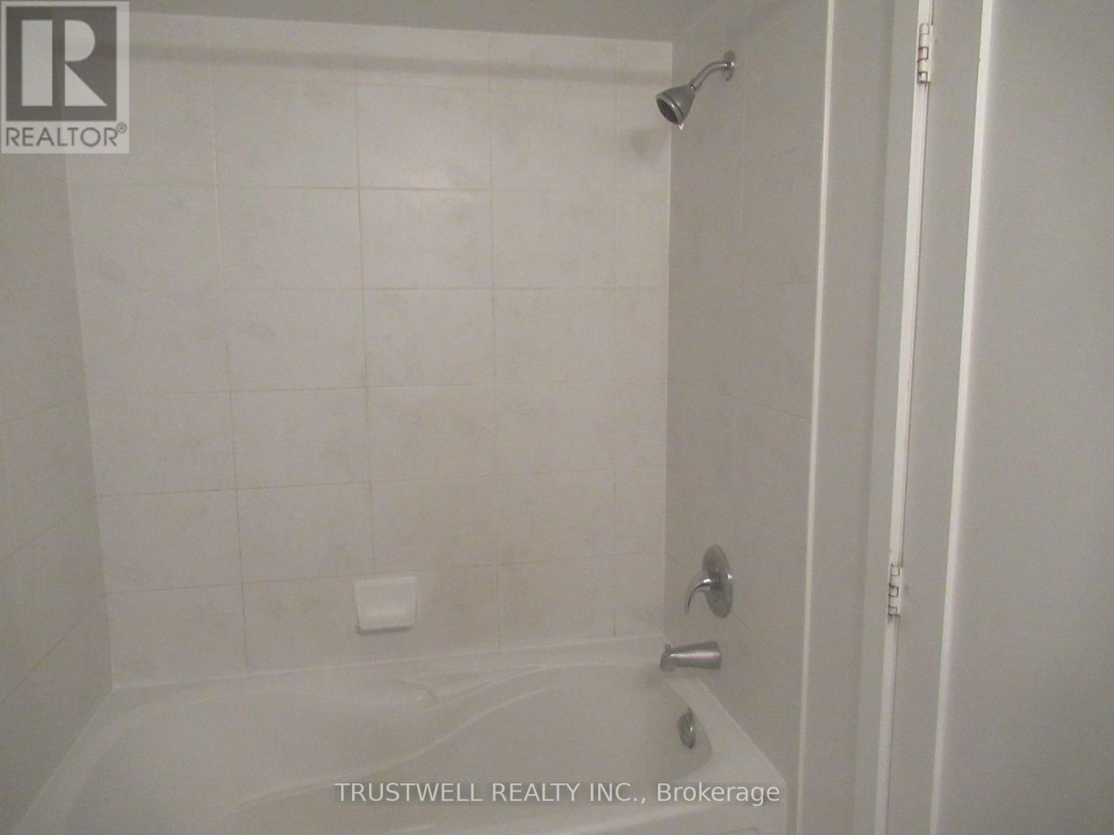 1409 - 20 Blue Jays Way, Toronto, Ontario  M5V 3W6 - Photo 11 - C12972416