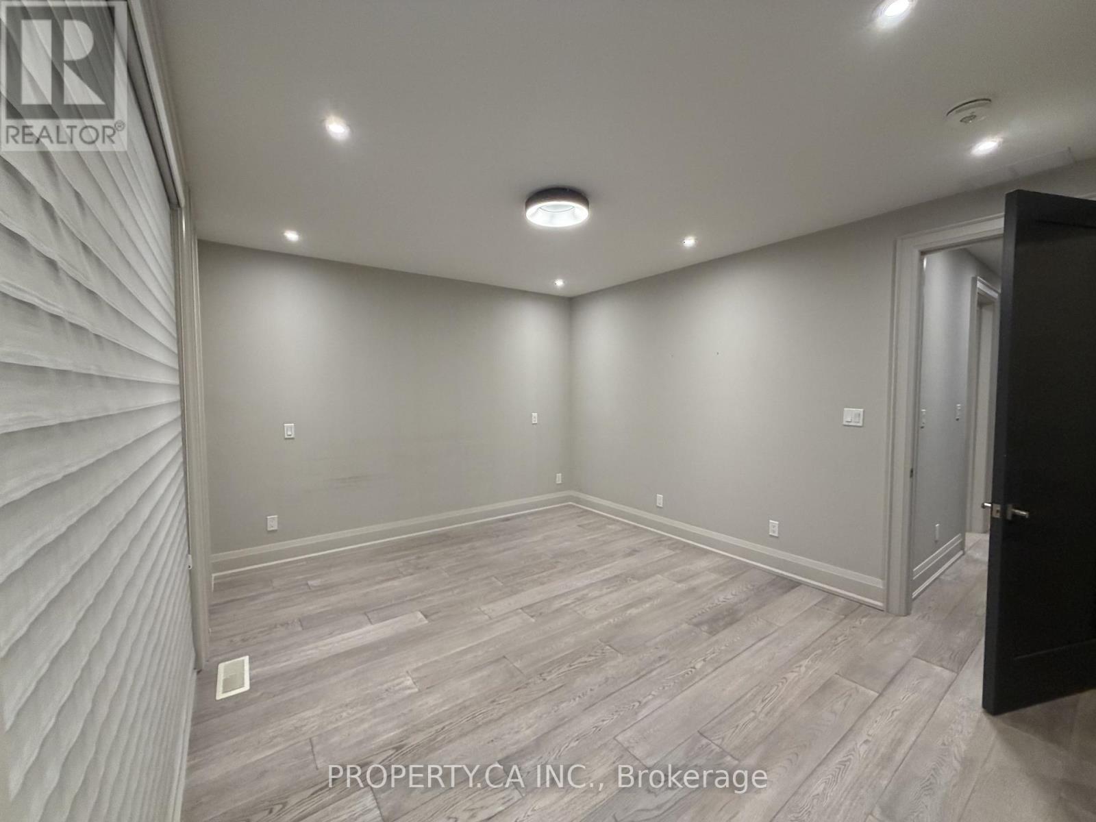 6 - 47 Madison Avenue, Toronto, Ontario  M5R 2S3 - Photo 11 - C12972454