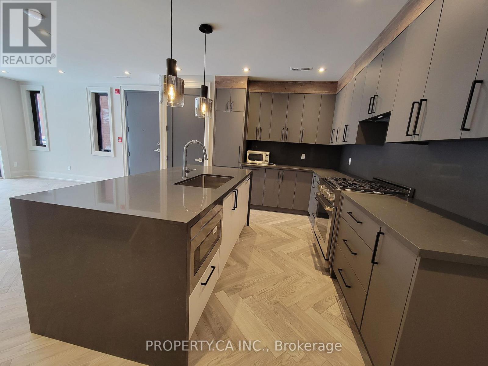 6 - 47 Madison Avenue, Toronto, Ontario  M5R 2S3 - Photo 15 - C12972454