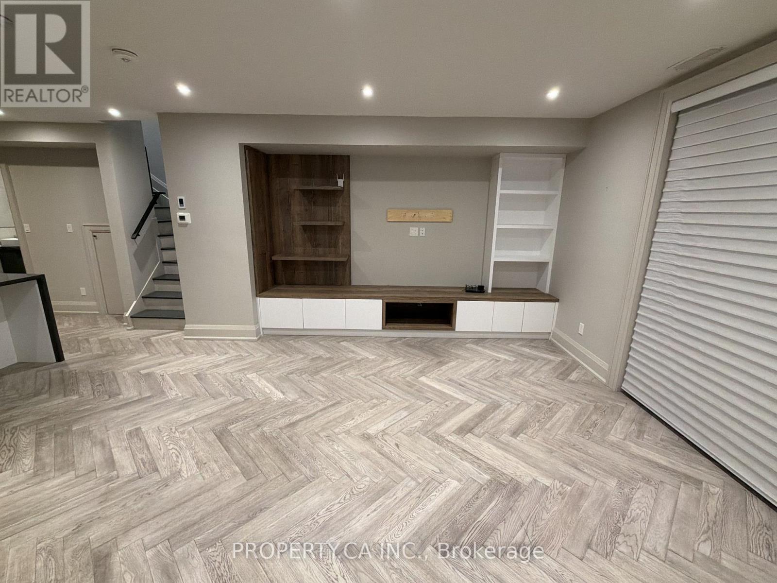 6 - 47 Madison Avenue, Toronto, Ontario  M5R 2S3 - Photo 6 - C12972454