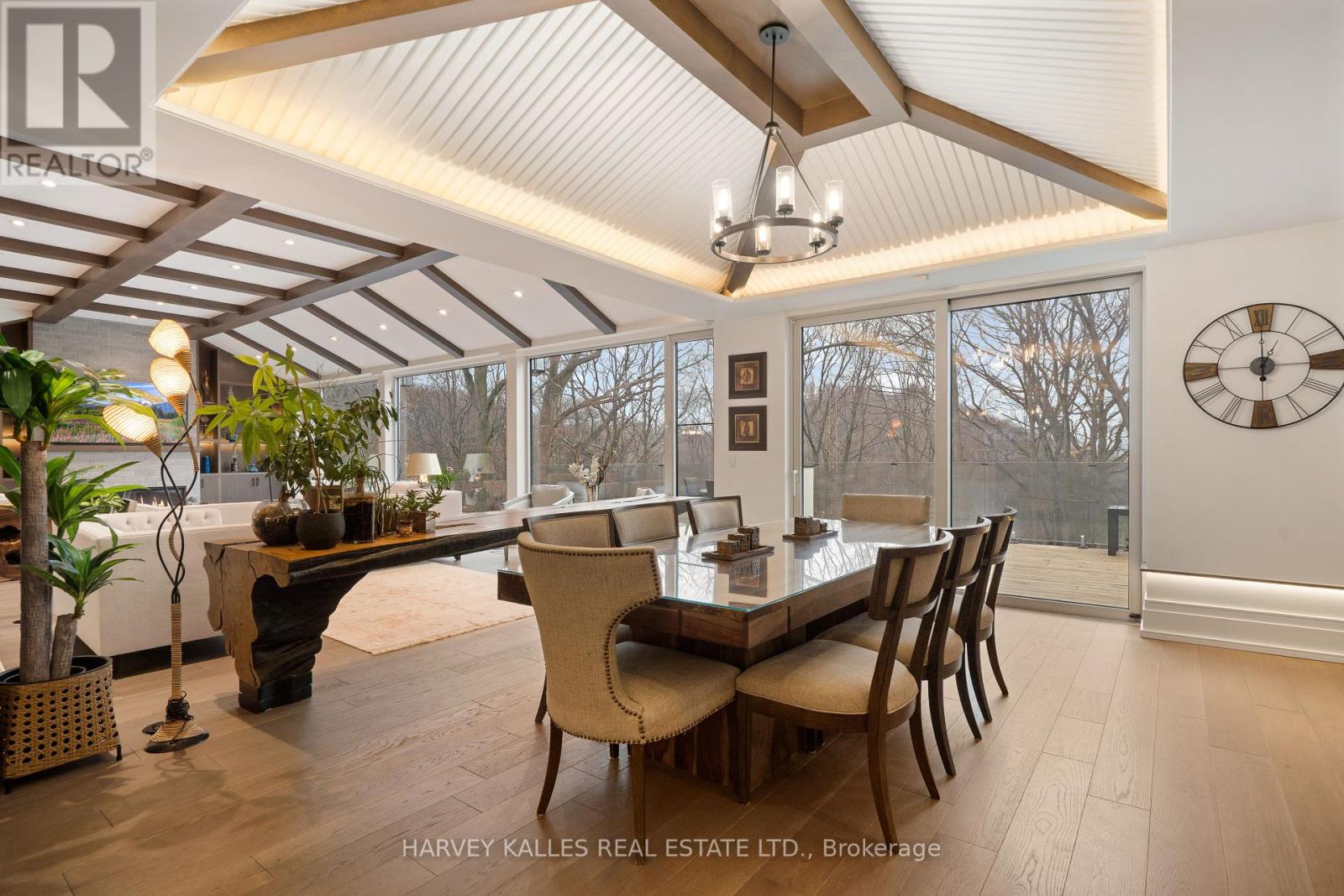 140 Sandringham Drive, Toronto, Ontario  M3H 1E3 - Photo 13 - C12972482