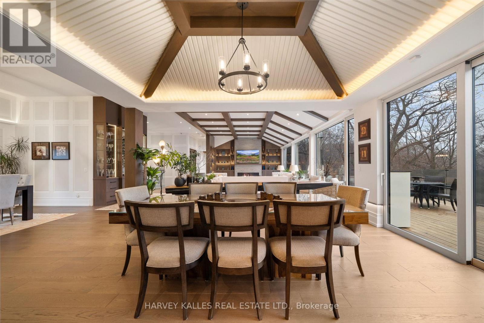 140 Sandringham Drive, Toronto, Ontario  M3H 1E3 - Photo 14 - C12972482