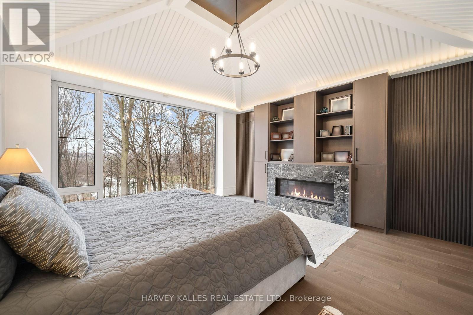 140 Sandringham Drive, Toronto, Ontario  M3H 1E3 - Photo 22 - C12972482