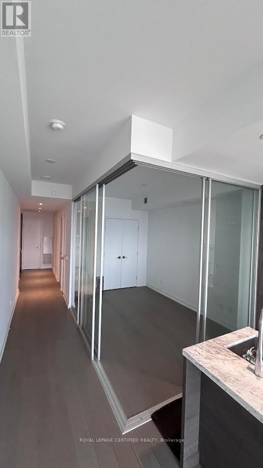 3809 - 488 University Avenue, Toronto, Ontario  M5G 0C1 - Photo 2 - C12972598