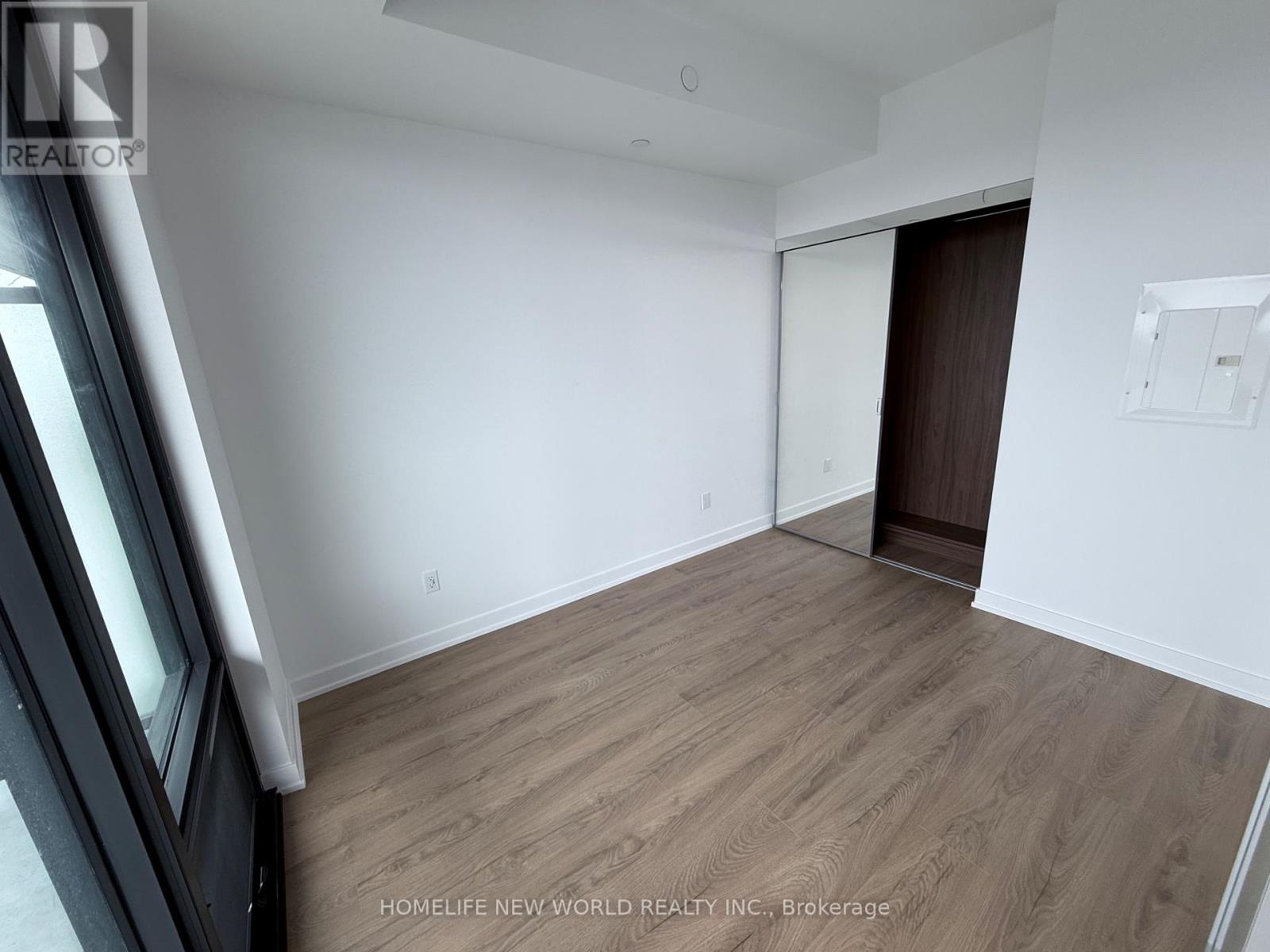 2005 - 29 Green Trail Court, Toronto, Ontario  M2K 1E3 - Photo 12 - C12972616