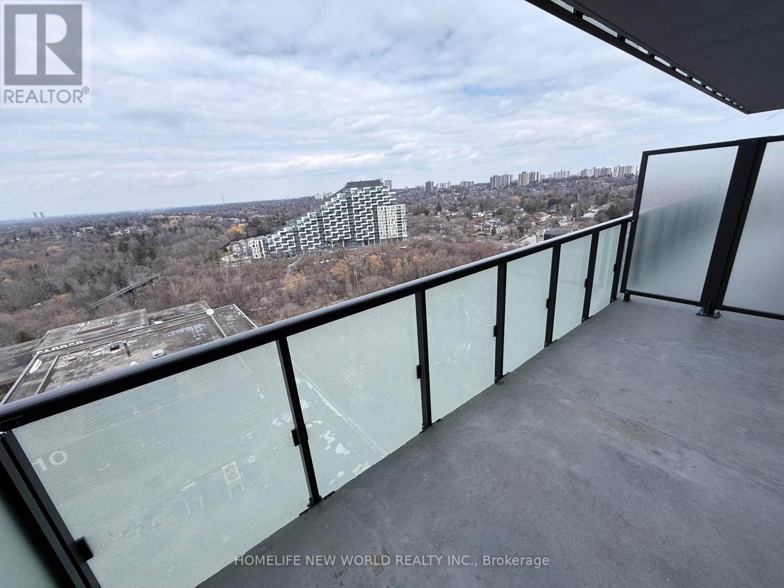 2005 - 29 Green Trail Court, Toronto, Ontario  M2K 1E3 - Photo 16 - C12972616