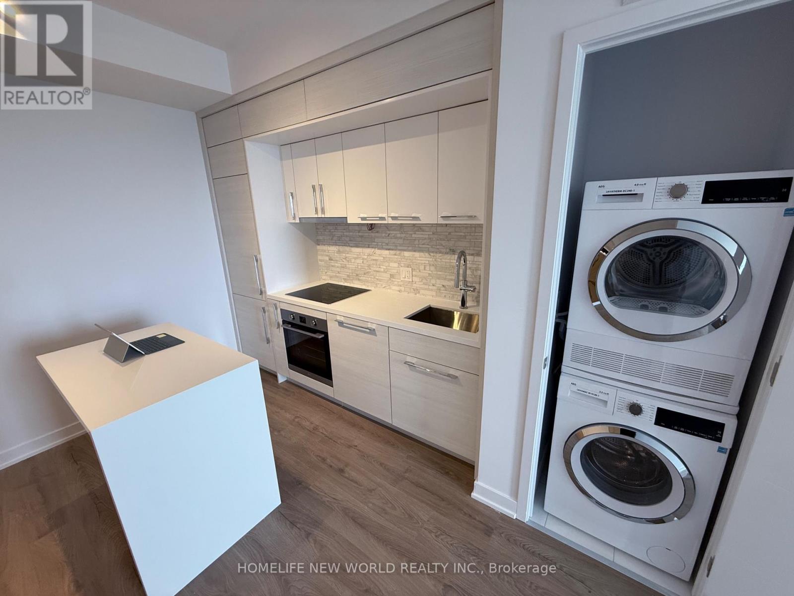 2005 - 29 Green Trail Court, Toronto, Ontario  M2K 1E3 - Photo 8 - C12972616