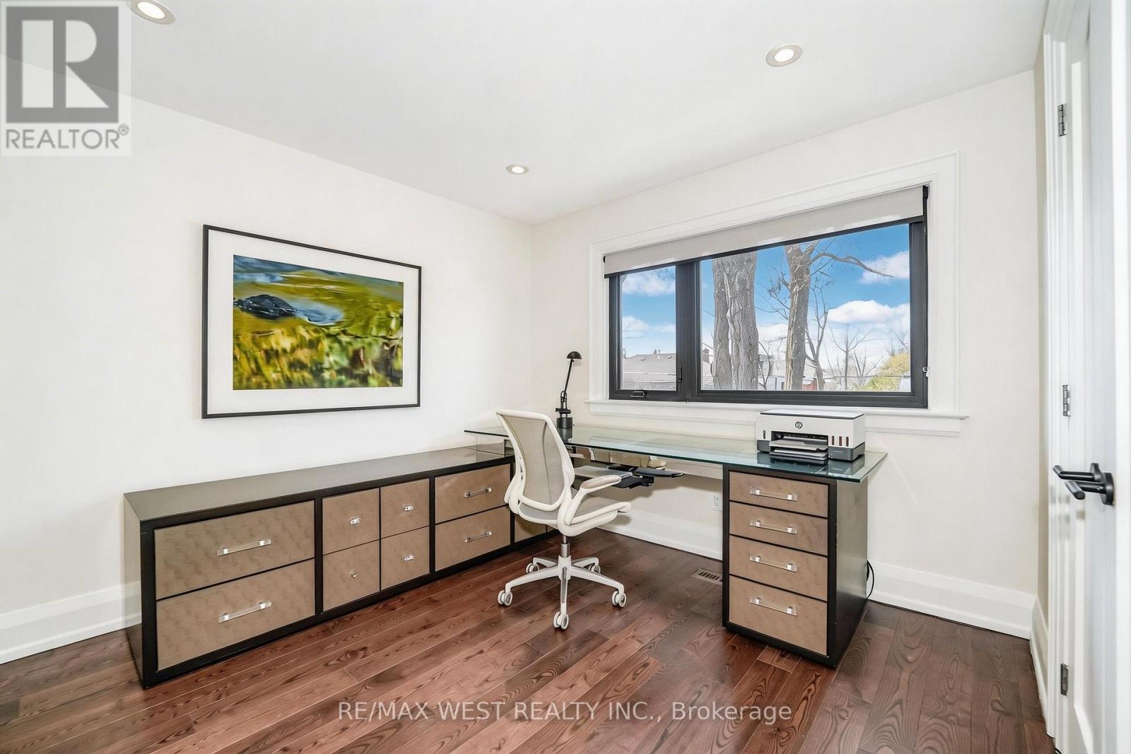 79 Elmsthorpe Avenue, Toronto, Ontario  M5P 2L8 - Photo 11 - C12972638