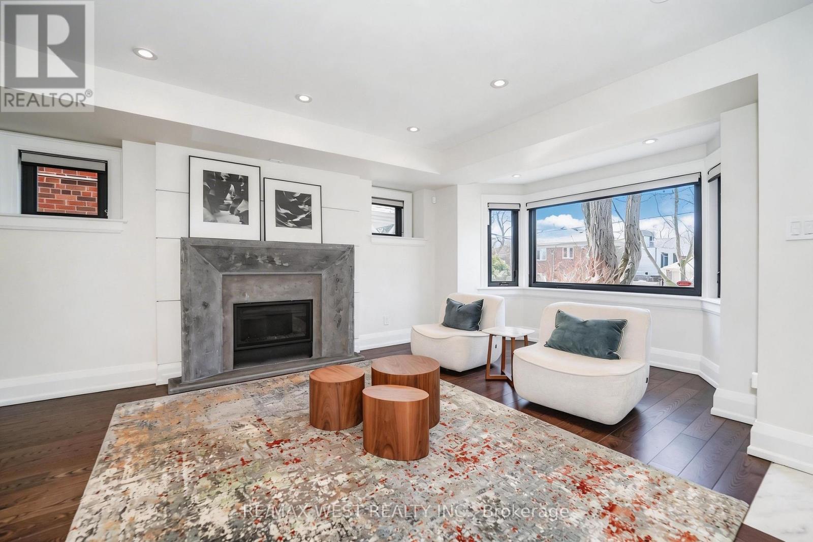 79 Elmsthorpe Avenue, Toronto, Ontario  M5P 2L8 - Photo 6 - C12972638