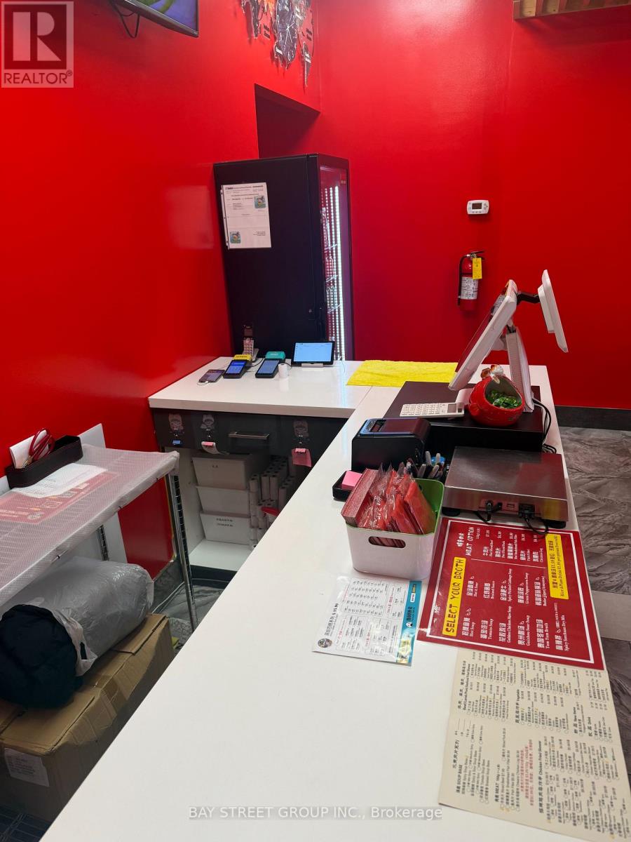 3-4 - 5418 Yonge Street, Toronto, Ontario  M2N 6X4 - Photo 5 - C12972684