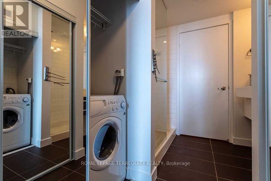 512 - 38 Dan Leckie Way, Toronto, Ontario  M5V 2V6 - Photo 10 - C12972738