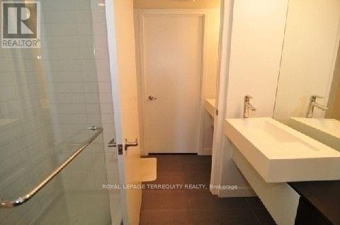 512 - 38 Dan Leckie Way, Toronto, Ontario  M5V 2V6 - Photo 9 - C12972738