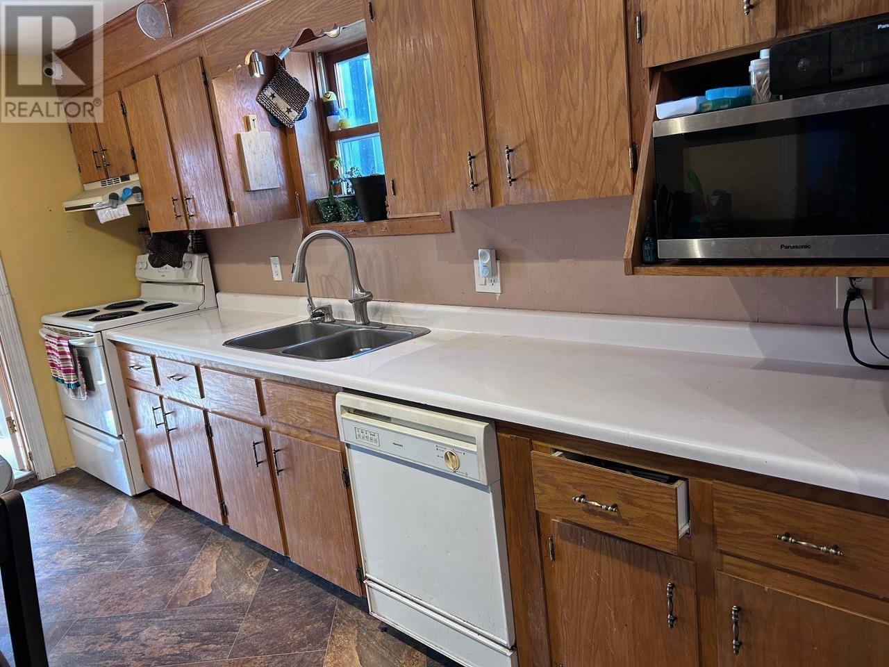 727 Highway 1, Hebron, Nova Scotia  B5A 5Z5 - Photo 15 - 202606683