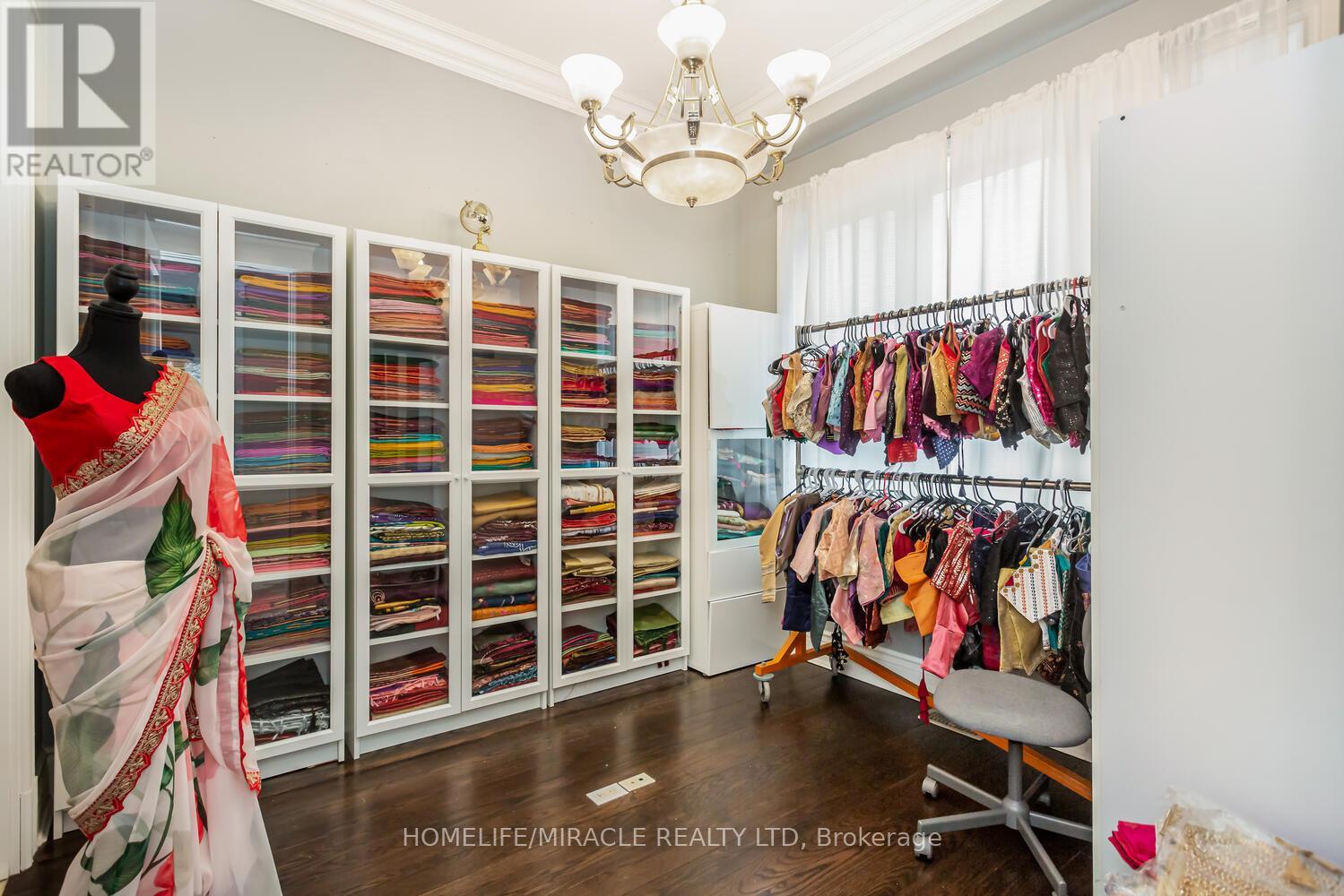 369 Toyne Vale Road, Pickering, Ontario  L1W 2G9 - Photo 26 - E12972406