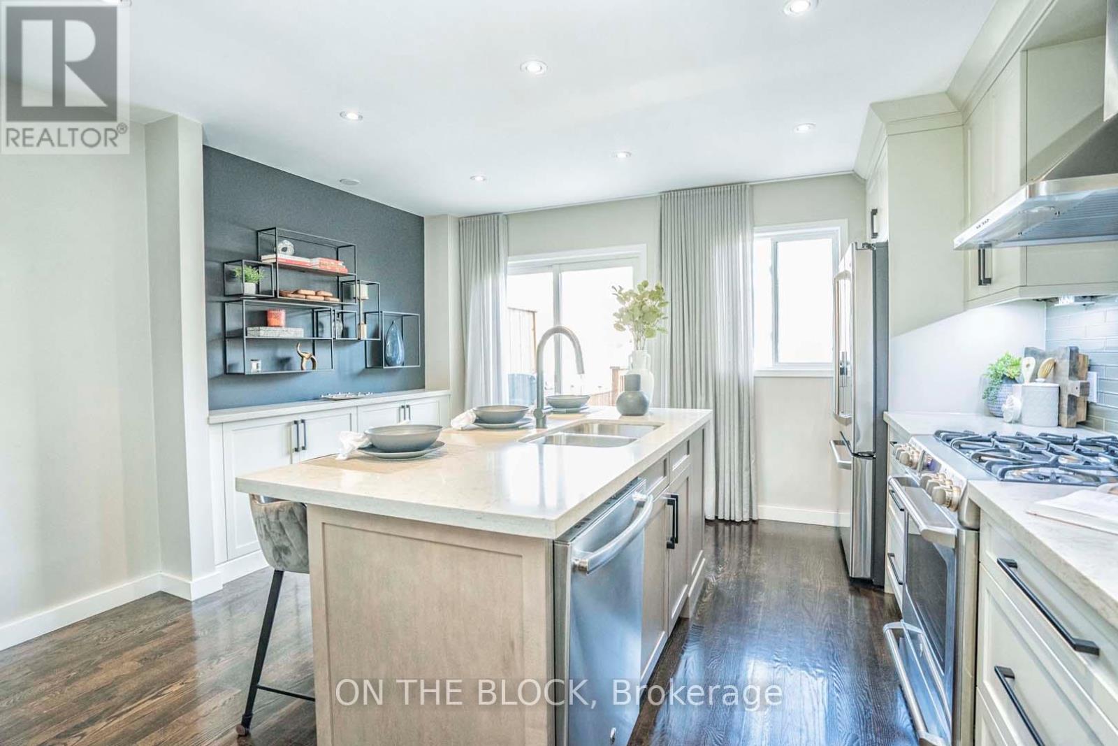 49 Leslie Street, Toronto, Ontario  M4M 3C3 - Photo 33 - E12972496