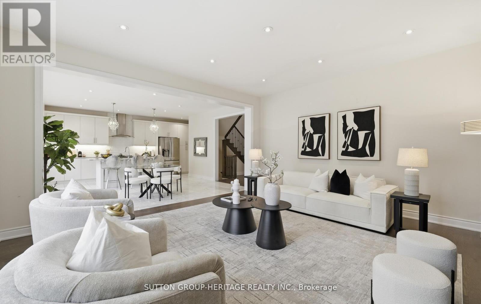 522 Cliffview Road, Pickering, Ontario  L1W 2N8 - Photo 19 - E12972536