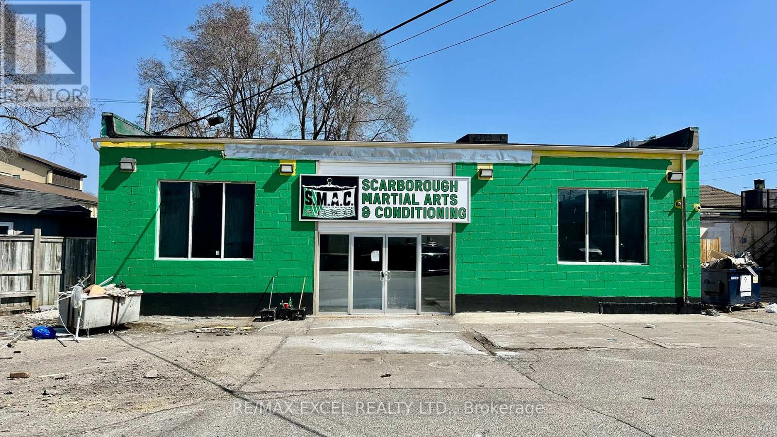 4530A KINGSTON ROAD, Toronto, Ontario