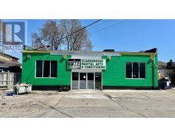 4530A KINGSTON ROAD, Toronto, Ontario