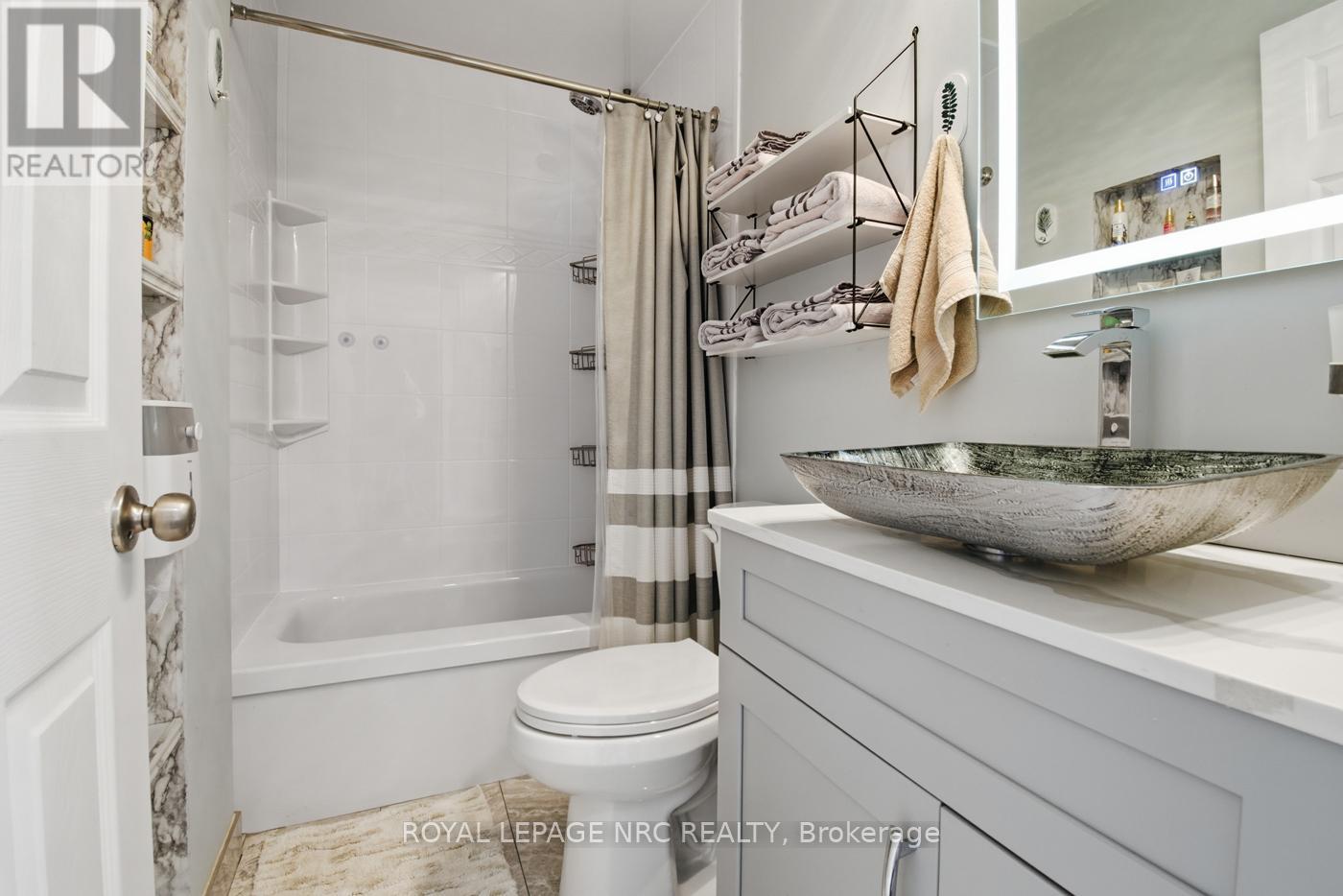 6384 Montrose Road, Niagara Falls, Ontario  L2H 1L6 - Photo 29 - X12741874