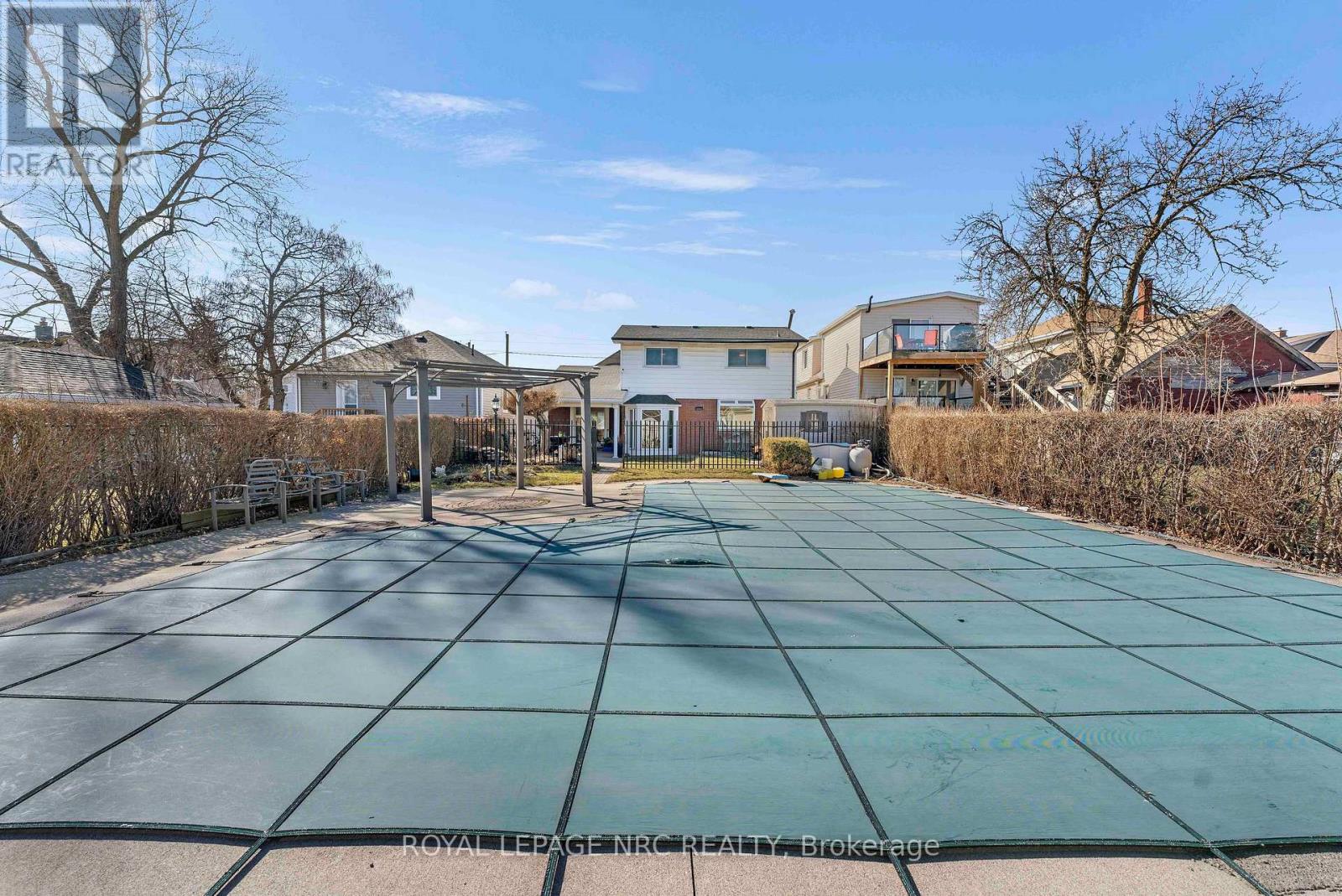 68 Pine Street S, Thorold, Ontario  L2V 3L4 - Photo 40 - X12960106