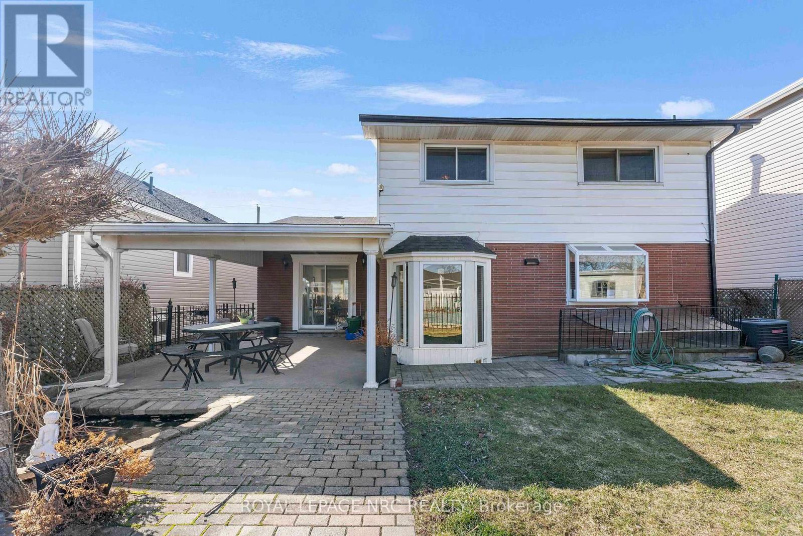 68 Pine Street S, Thorold, Ontario  L2V 3L4 - Photo 37 - X12960106