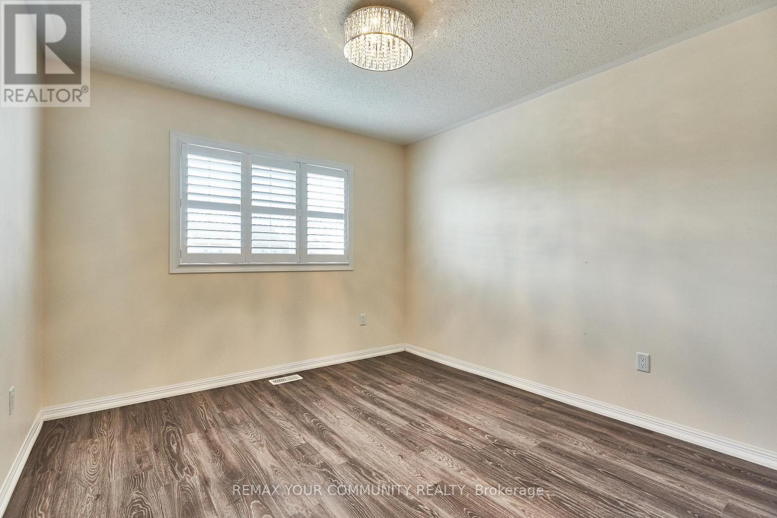 10 Don Hadden Crescent, Brock, Ontario  L0C 1H0 - Photo 22 - N12972448