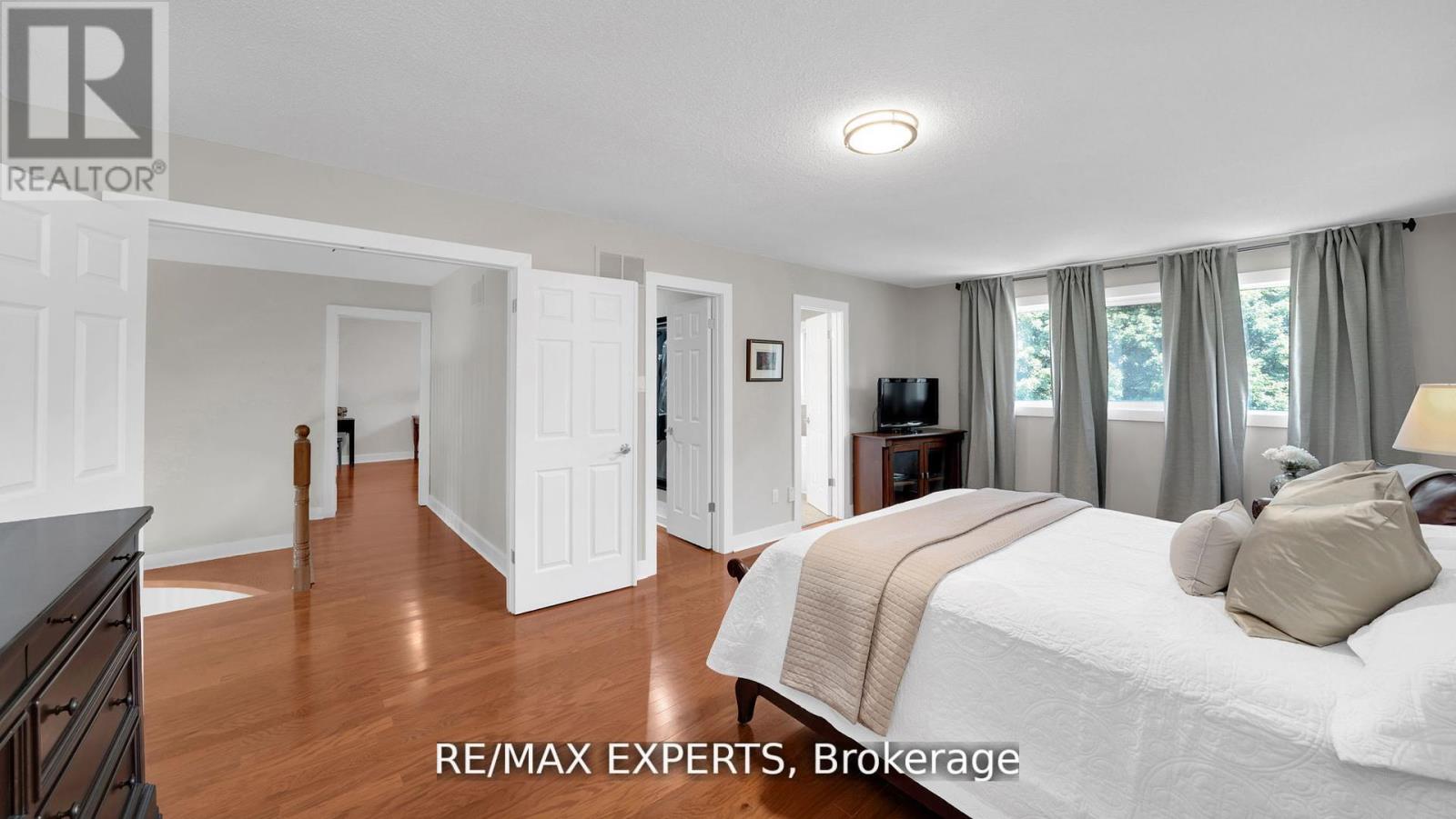 10 Kehoe Court, King (Nobleton), Ontario  L0G 1N0 - Photo 26 - N12972462