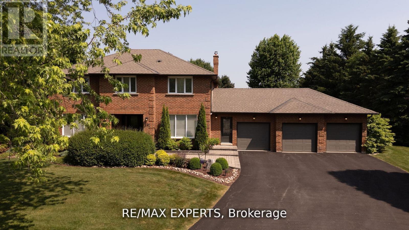 10 Kehoe Court, King (Nobleton), Ontario  L0G 1N0 - Photo 42 - N12972462