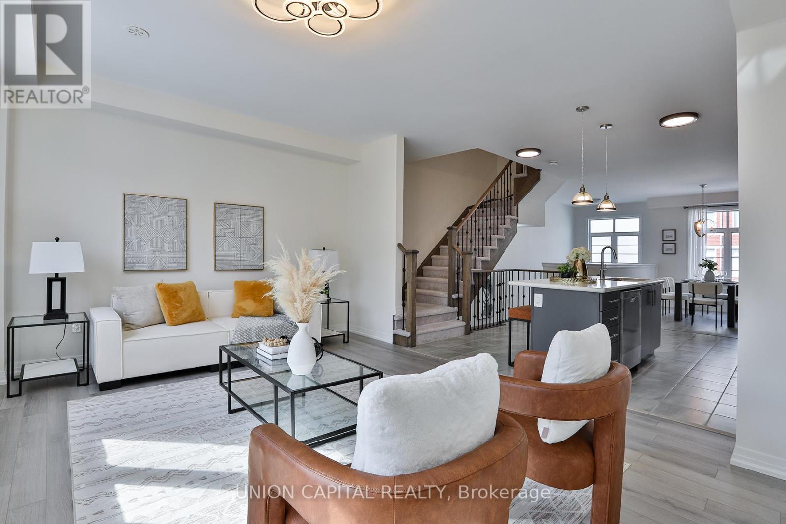 5 Sissons Way, Markham, Ontario  L6B 1R2 - Photo 9 - N12972540