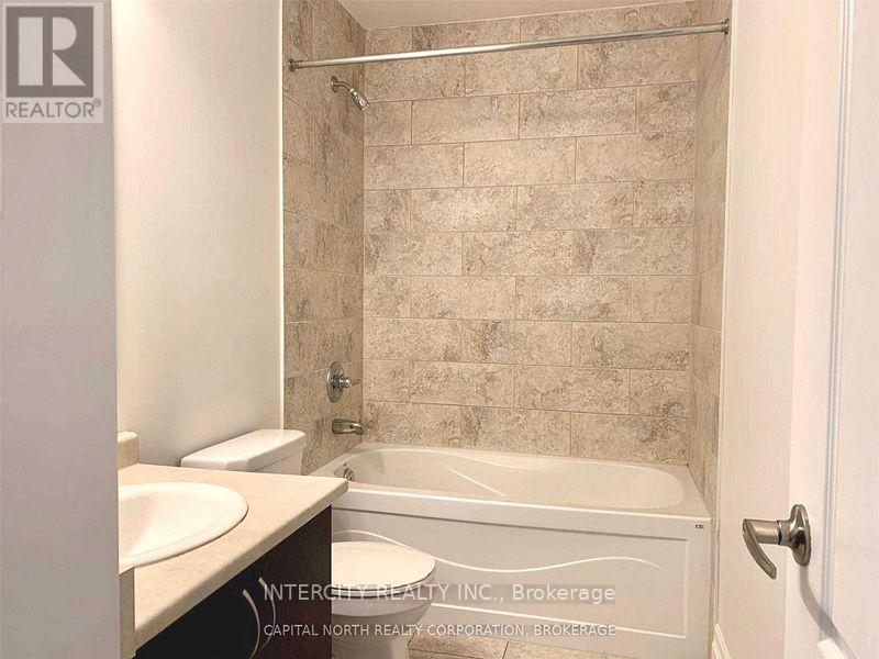 156 Golden Forest Road, Vaughan, Ontario  L6A 0S6 - Photo 12 - N12972652