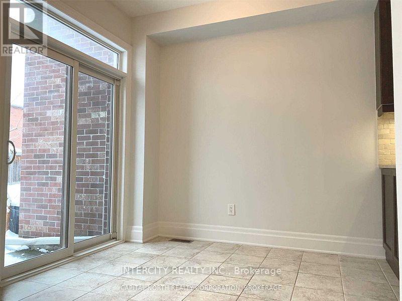 156 Golden Forest Road, Vaughan, Ontario  L6A 0S6 - Photo 6 - N12972652