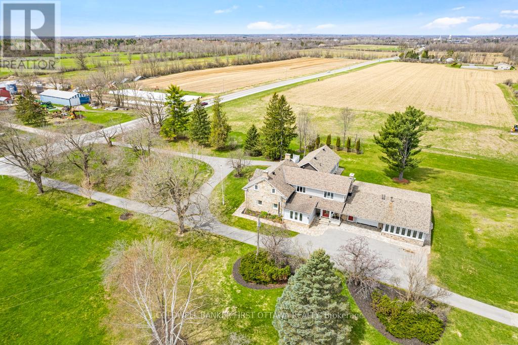 2638 Rideau Ferry Road, Drummond/north Elmsley, Ontario  K7H 0G5 - Photo 2 - X12530206