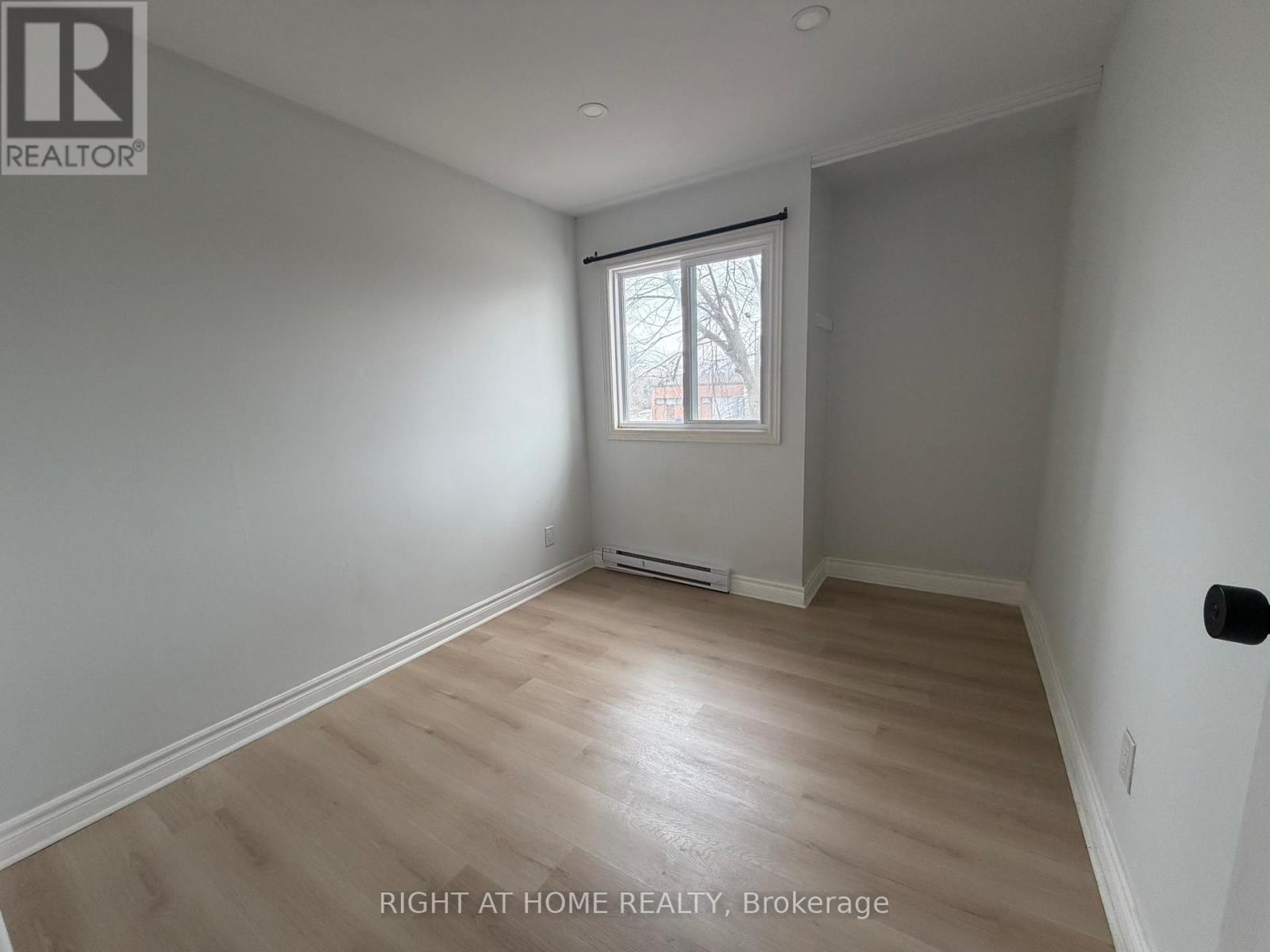 24 Springfair Avenue W, Aurora, Ontario  L4G 3M2 - Photo 21 - N12972718