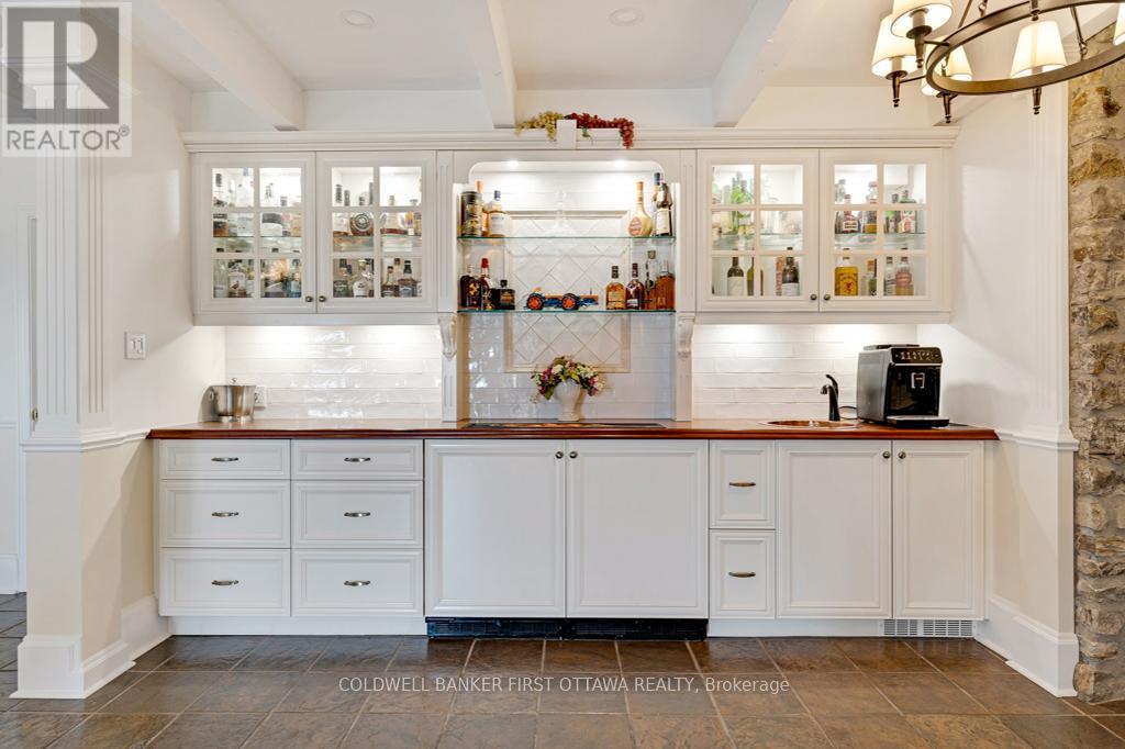 2638 Rideau Ferry Road, Drummond/north Elmsley, Ontario  K7H 0G5 - Photo 9 - X12530206