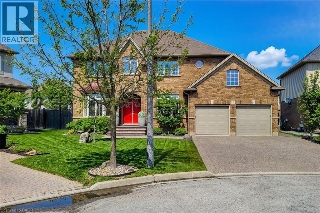 13 Alex Grant Place, St. Catharines, Ontario  L2P 0A2 - Photo 1 - 40818845
