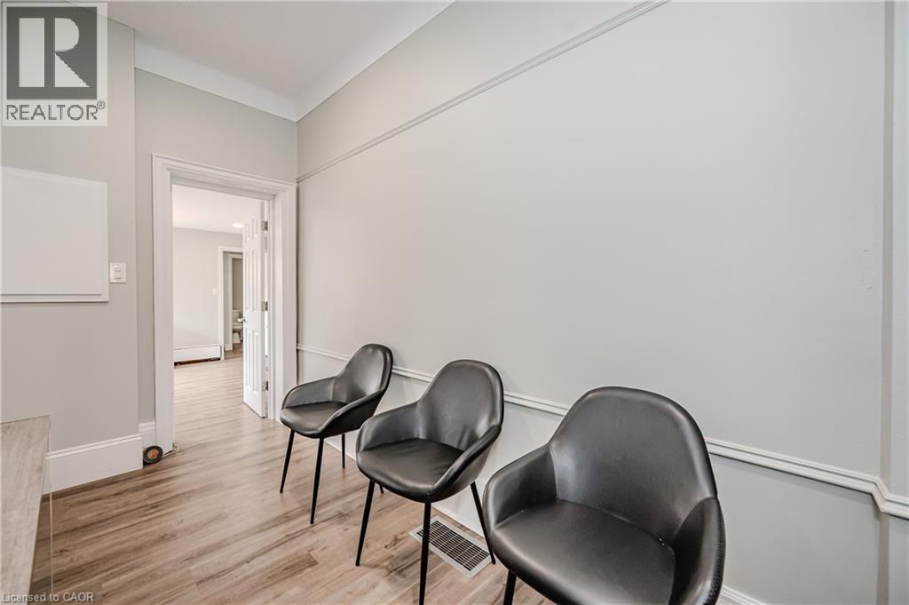 492 Locust Street Unit# 1, Burlington, Ontario  L7S 1V2 - Photo 7 - 40818287